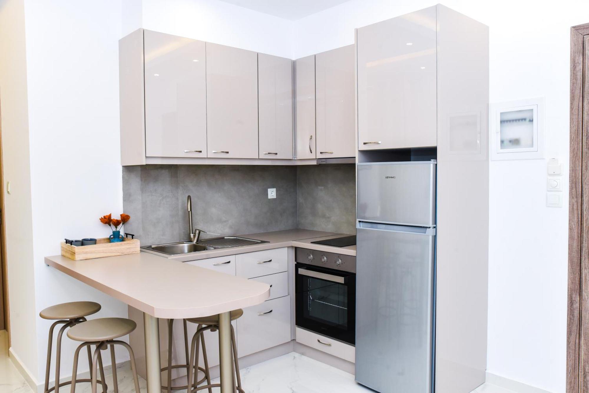 La Perla Apartments Каламата Экстерьер фото