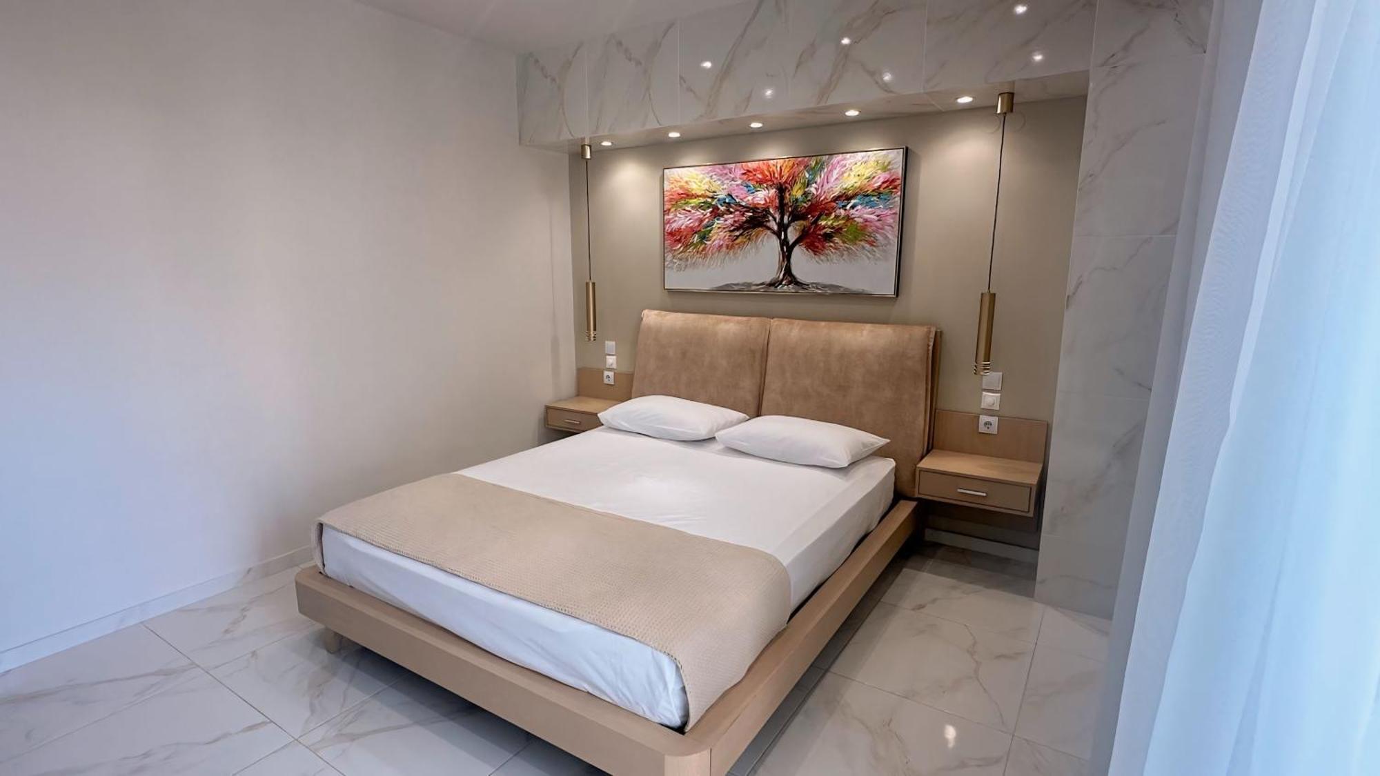 La Perla Apartments Каламата Экстерьер фото