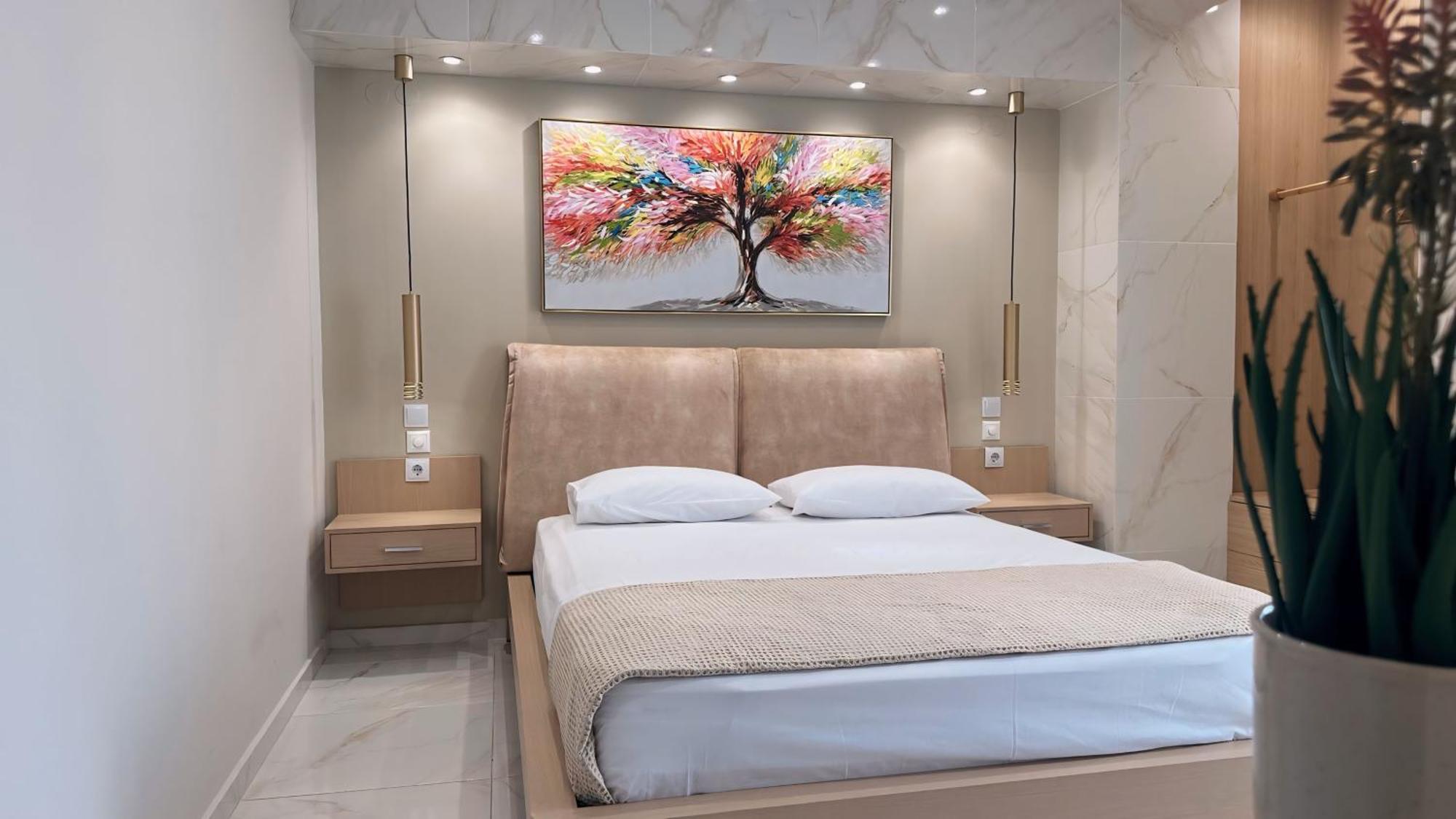 La Perla Apartments Каламата Экстерьер фото