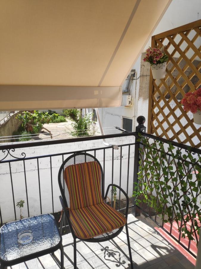 La Perla Apartments Каламата Экстерьер фото